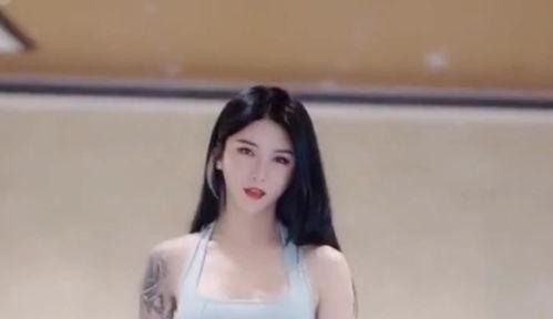 变装网红A,颠覆性别界限，展现多元魅力