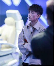 张一山每日爆料完整视频,揭秘娱乐圈幕后真相