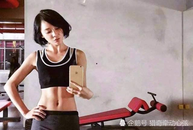 马甲线女明星,揭秘健身女明星的塑形秘诀