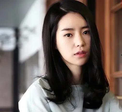 韩国明星大尺度视频,尺度惊人事件全解析