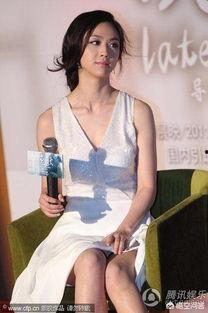 女明星的短裙图片