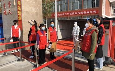 哈尔滨中学今日头条新闻,创新教育成果展，学子风采闪耀校园